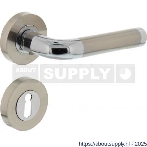 Intersteel 1683 deurkruk Agatha op rozet verdekt diameter 52x10 mm met nokken en sleutelrozetten chroom-nikkel mat - S26004846 - afbeelding 1