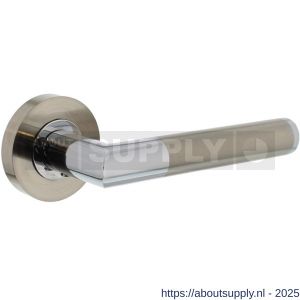 Intersteel Living 1693 deurkruk Bastian op rozet verdekt diameter 52x10 mm met nokken chroom-nikkel mat - S26000302 - afbeelding 1