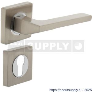 Intersteel 1715 deurkruk Ben op rozet verdekt 55x55x10 mm met nokken en cilinderrozetten chroom-nikkel mat - S26005168 - afbeelding 1