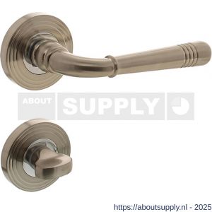Intersteel 1725 deurkruk Helena op rozet verdekt met rillen diameter 55x10 mm met nokken en WC-sluiting met stift 8x8 mm chroom nikkel mat - S26001780 - afbeelding 1