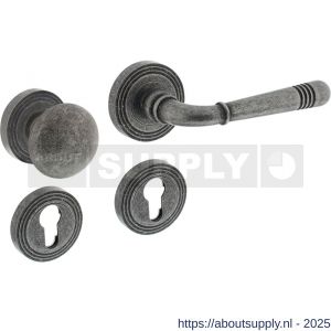 Intersteel 1725 knop-kruk garnituur rechts Helena op rozet verdekt met rillen diameter 55x10 mm met nokken en cilinderrozetten oud grijs - S26008146 - afbeelding 1
