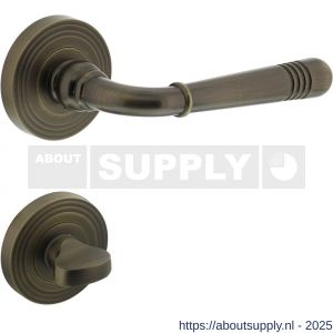 Intersteel 1725 deurkruk Helena op rozet verdekt met rillen diameter 55x10 mm met nokken en WC-sluiting met stift 8x8 mm gebruineerd - S26008350 - afbeelding 1