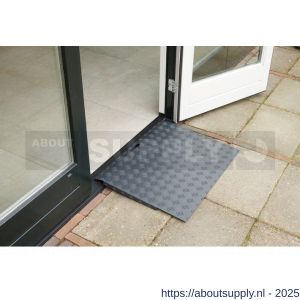 SecuCare drempelhulp aluminium type 3 breedte 78 cm diepte 59,5 cm hoogte 5-15 cm RAL 7021 zwartgrijs 150 kg - Y50750245 - afbeelding 3