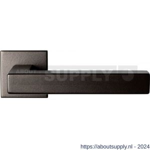 GPF Bouwbeslag Anastasius 1302.A1-02 R Zaki+ deurkruk op vierkante rozet 50x50x8 mm rechtswijzend Dark blend - S21010031 - afbeelding 1