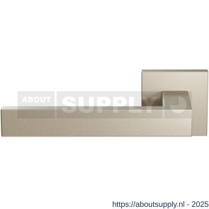 GPF Bouwbeslag Anastasius GPF1308.A4-02L Zika deurkruk op vierkant rozet 50x50x8 mm linkswijzend Champagne blend - S21016582 - afbeelding 1