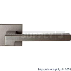 GPF Bouwbeslag Anastasius 3160.A3-02 R Raa deurkruk gatdeel op vierkant rozet rechtswijzend Mocca blend - S21010195 - afbeelding 1